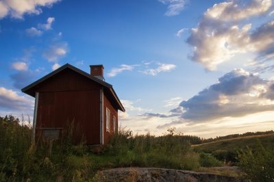 Vaihtolavat auttavat myös mökin tienoon tehokkaassa siivoamisessa